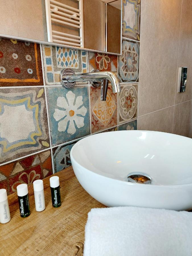 Canal Vena Apartsuite House Chioggia Bagian luar foto